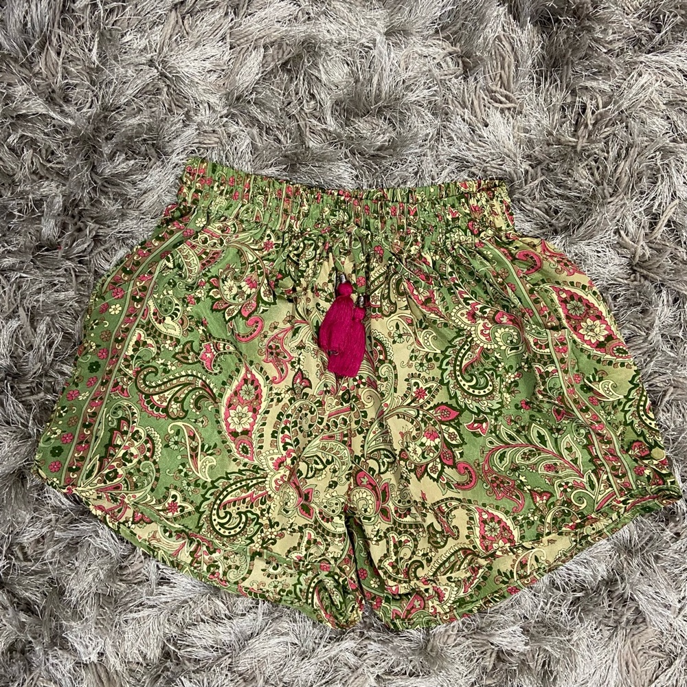 Art Silk Paisley Green and Pink Silk Women's Shorts.